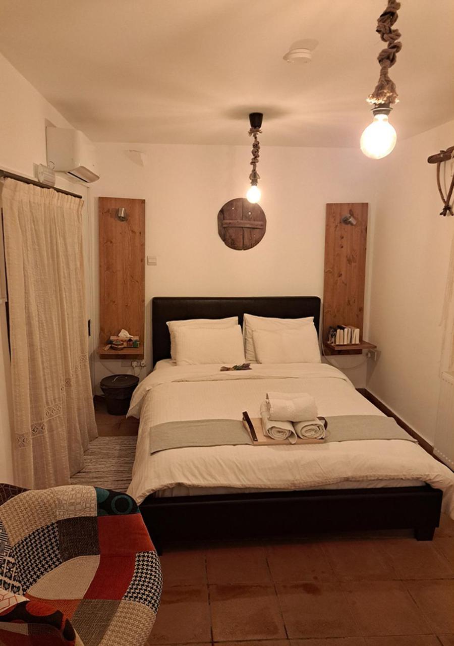 To Apokentro Konuk evi Alona Dış mekan fotoğraf